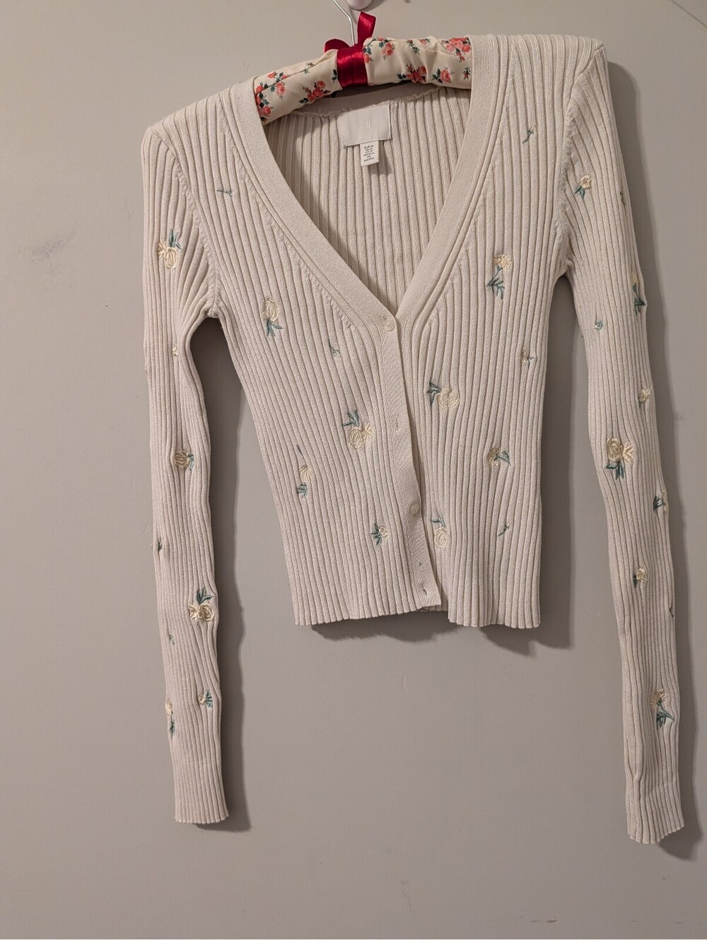 H&M Cream Ribbed Embroidered V Neck Cardigan